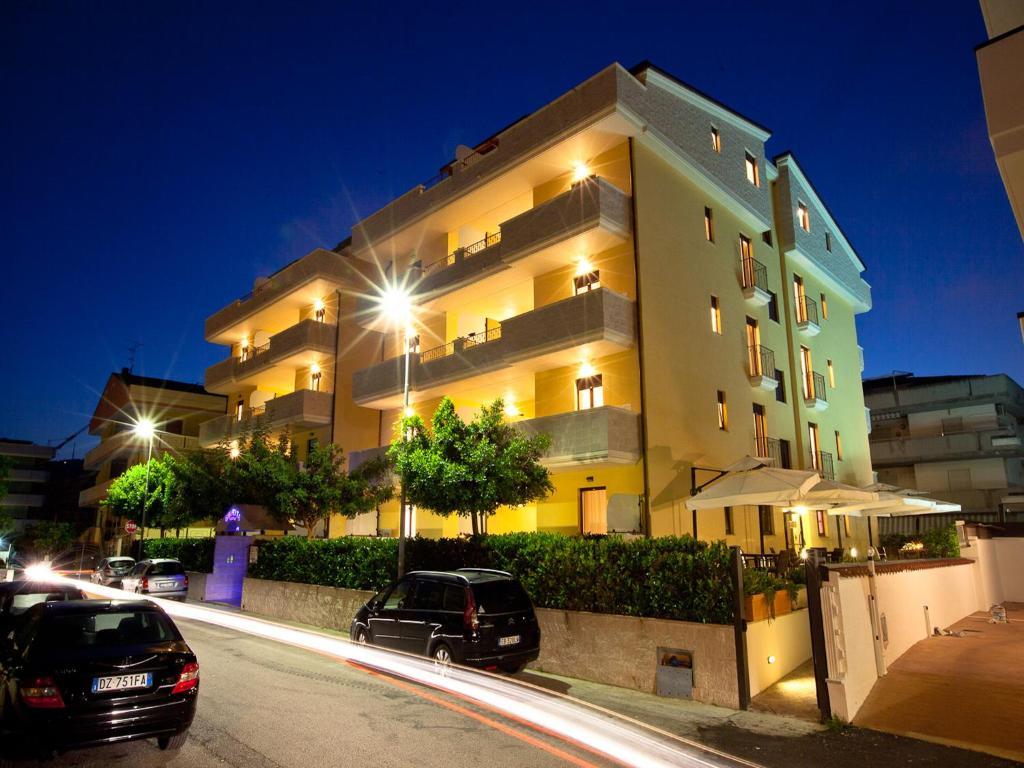 Residence La Guirita Tortoreto Exteriér fotografie